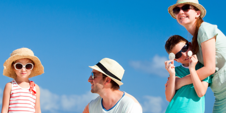 How to Enjoy Summer with a Highly Sensitive Child (Complete Guide)