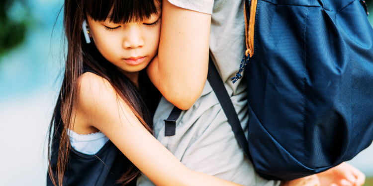 How to Ease Your Highly Sensitive Child 's School Separation Anxiety