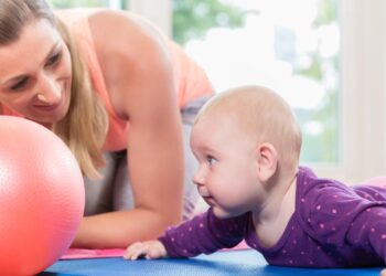 5 Telltale Signs of a Highly Sensitive Baby F